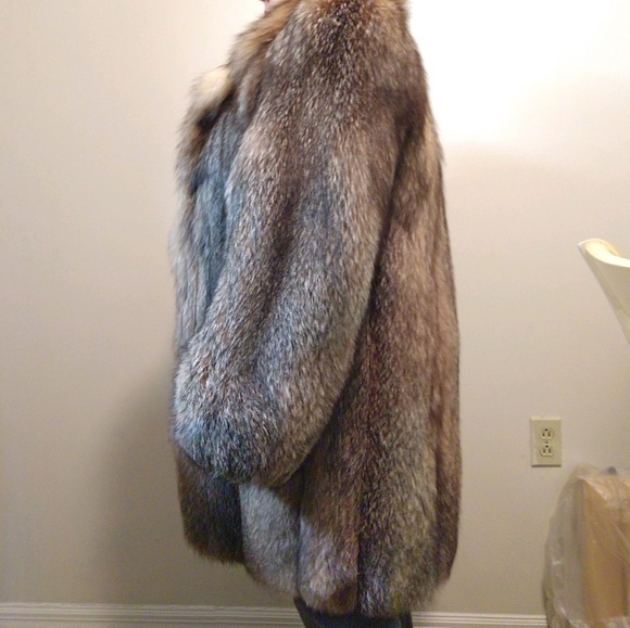 Vintage Antonovich Furs Crystal Fox Coat - Picture 2 of 4